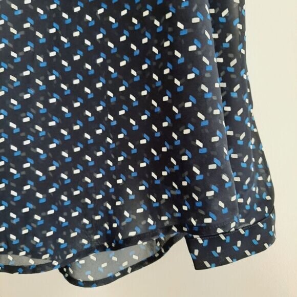 ANN TAYLOR Semi-Sheer Lightweight V-Neck Button Down Blouse Top Sz L - Picture 6 of 11